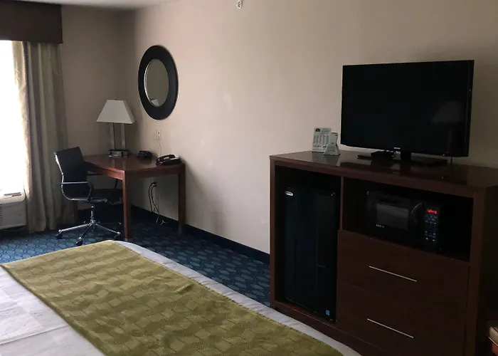 Countryview & Hotel