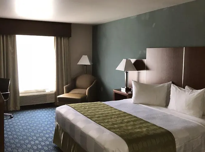 Hotel Countryview & Robinson